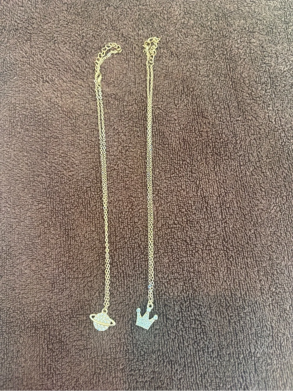 N/A charming gold